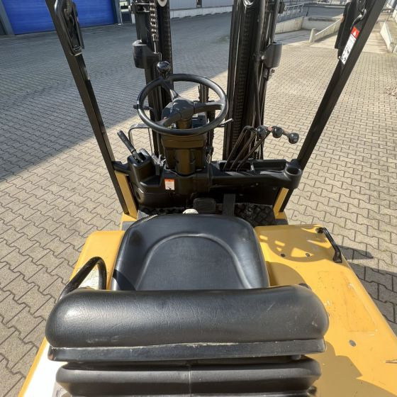 Caterpillar EP25K-PAC - رافعة شوكية كهربائية: صور 4 Caterpillar EP25K-PAC - رافعة شوكية كهربائية: صور 4