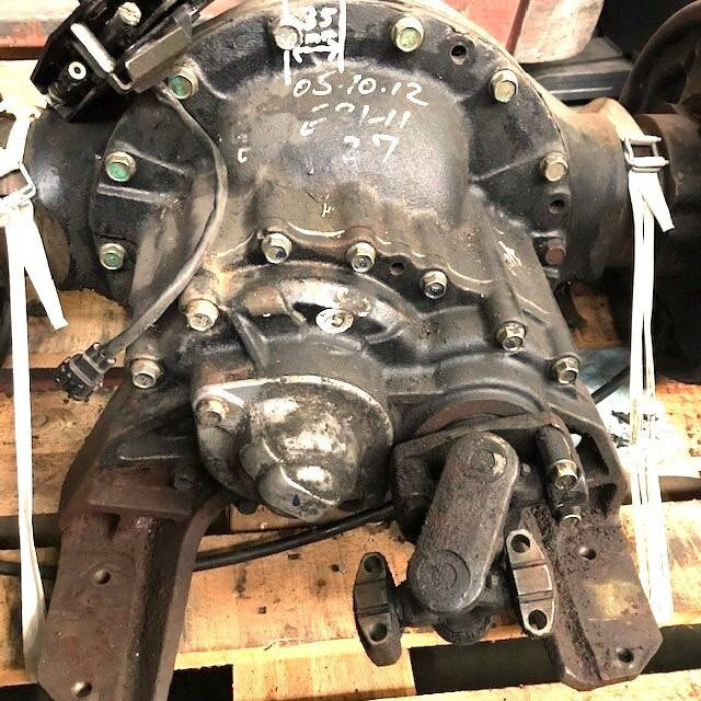 Complete front axle for Caterpillar - المحور و قطع الغيار - معدات المناولة: صور 2 Complete front axle for Caterpillar - المحور و قطع الغيار - معدات المناولة: صور 2