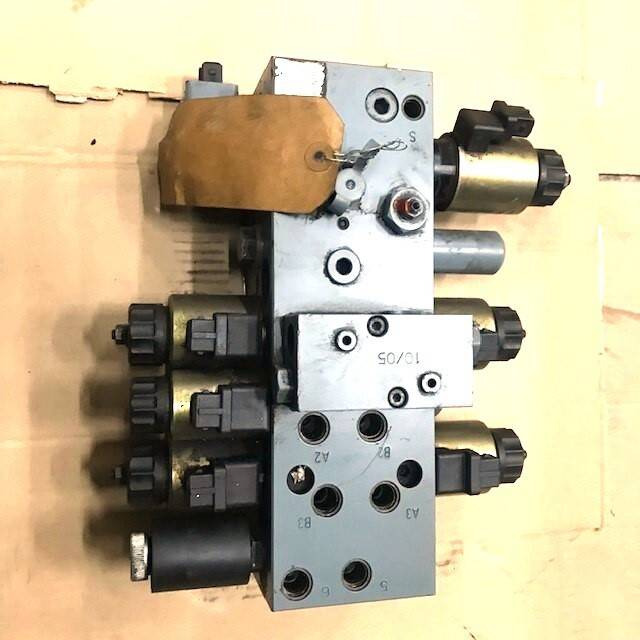 Control valve for Jungheinrich ETV 216 - صمامات هيدروليكية - معدات المناولة: صور 1 Control valve for Jungheinrich ETV 216 - صمامات هيدروليكية - معدات المناولة: صور 1