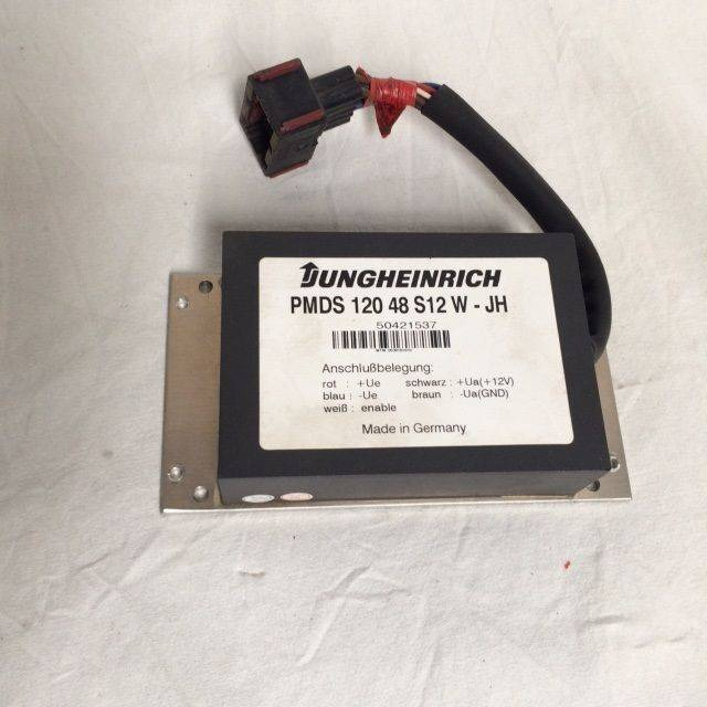 Converter 48V/12VDC - النظام الكهربائي - معدات المناولة: صور 1 Converter 48V/12VDC - النظام الكهربائي - معدات المناولة: صور 1