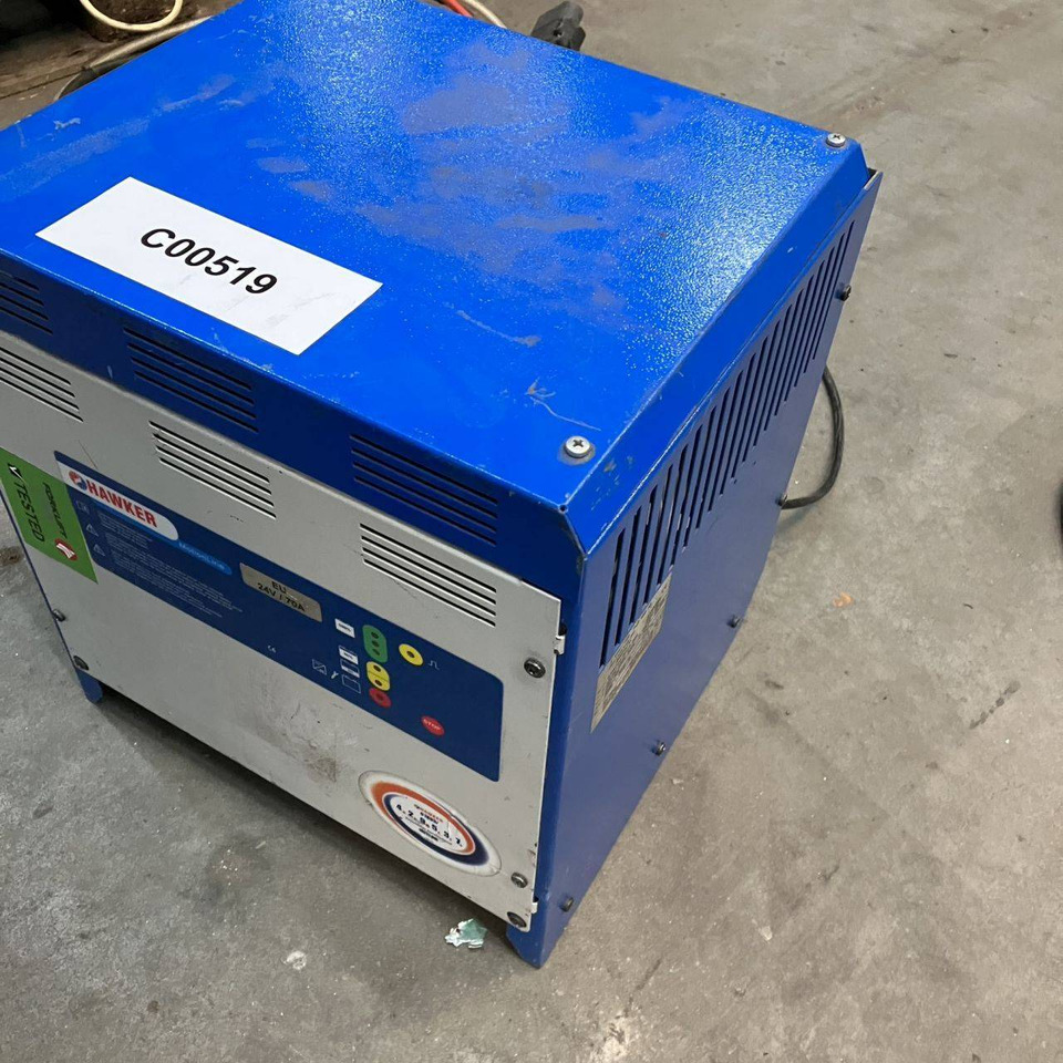 Hawker 24V/70A - قطع الغيار - معدات المناولة: صور 3 Hawker 24V/70A - قطع الغيار - معدات المناولة: صور 3