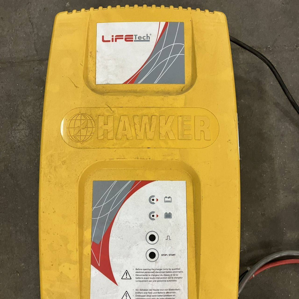 Hawker 24V/80A Life Tech (2) - قطع الغيار - معدات المناولة: صور 3 Hawker 24V/80A Life Tech (2) - قطع الغيار - معدات المناولة: صور 3