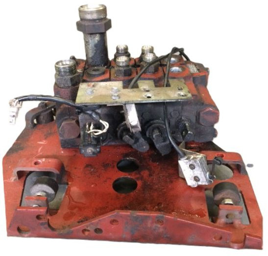 Hydraulic control valve for Linde E40P, Series 337 - صمامات هيدروليكية - معدات المناولة: صور 1 Hydraulic control valve for Linde E40P, Series 337 - صمامات هيدروليكية - معدات المناولة: صور 1