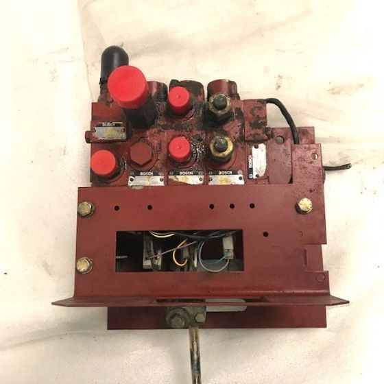 Hydraulic control valve for Linde - صمامات هيدروليكية - معدات المناولة: صور 3 Hydraulic control valve for Linde - صمامات هيدروليكية - معدات المناولة: صور 3