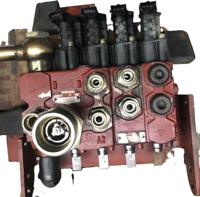 Hydraulic control valve for Linde - صمامات هيدروليكية - معدات المناولة: صور 2 Hydraulic control valve for Linde - صمامات هيدروليكية - معدات المناولة: صور 2