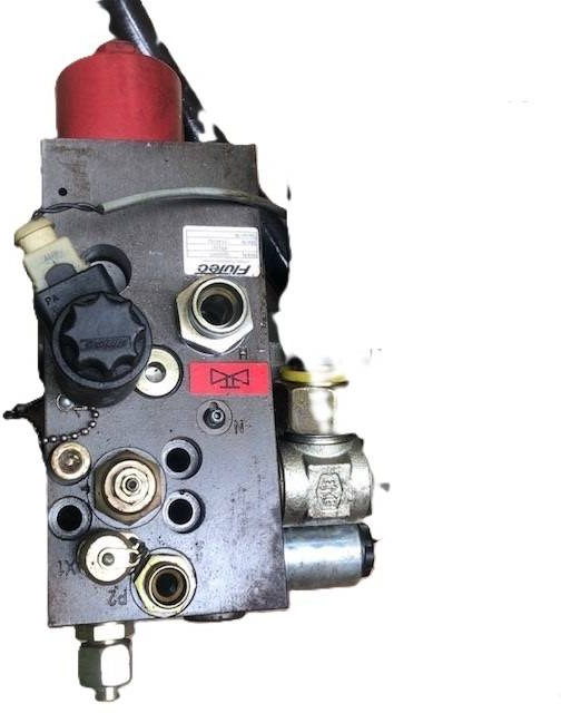 Hydraulic control valve - صمامات هيدروليكية - معدات المناولة: صور 1 Hydraulic control valve - صمامات هيدروليكية - معدات المناولة: صور 1
