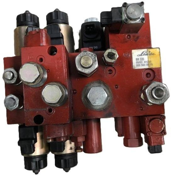 Hydraulic control valve - صمامات هيدروليكية - معدات المناولة: صور 1 Hydraulic control valve - صمامات هيدروليكية - معدات المناولة: صور 1