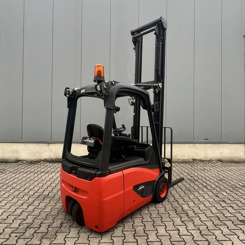 Linde E15 (386-02) EVO - رافعة شوكية كهربائية: صور 2 Linde E15 (386-02) EVO - رافعة شوكية كهربائية: صور 2