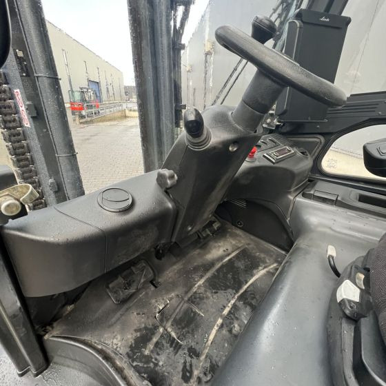 Linde E40-600HL (388) - رافعة شوكية كهربائية: صور 4 Linde E40-600HL (388) - رافعة شوكية كهربائية: صور 4