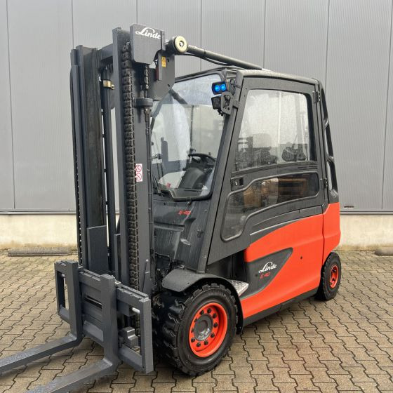 Linde E40-600HL (388) - رافعة شوكية كهربائية: صور 1 Linde E40-600HL (388) - رافعة شوكية كهربائية: صور 1