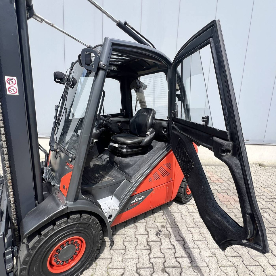 Linde H30D (393-02) EVO - رافعة شوكية ديزل: صور 4 Linde H30D (393-02) EVO - رافعة شوكية ديزل: صور 4