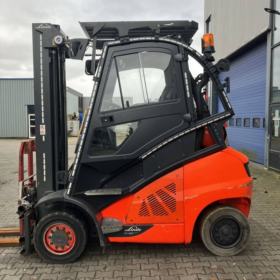 Linde H40T (394-02) Beverage - رافعة شوكية تعمل بالغاز: صور 1 Linde H40T (394-02) Beverage - رافعة شوكية تعمل بالغاز: صور 1