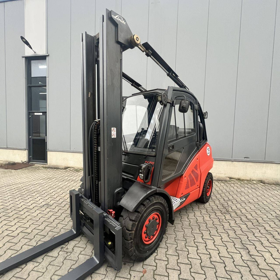 Linde H50T-02 (394) EVO - رافعة شوكية تعمل بالغاز: صور 1 Linde H50T-02 (394) EVO - رافعة شوكية تعمل بالغاز: صور 1