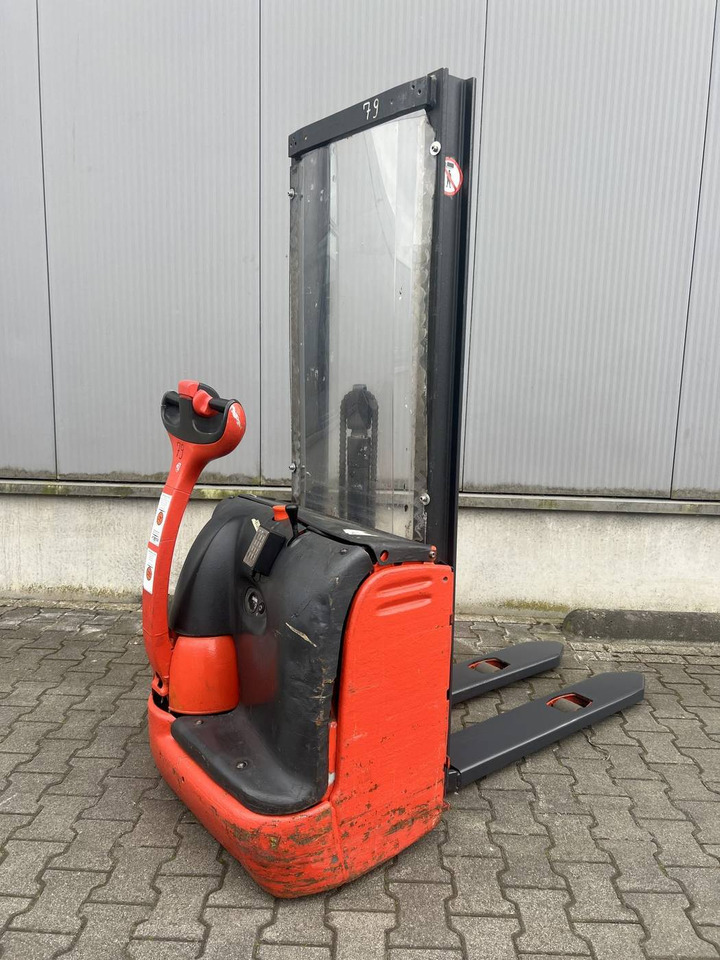 Linde L10 (379) - معدات تكديس: صور 1 Linde L10 (379) - معدات تكديس: صور 1