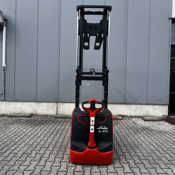 Linde L20 (1173) - معدات تكديس: صور 3 Linde L20 (1173) - معدات تكديس: صور 3