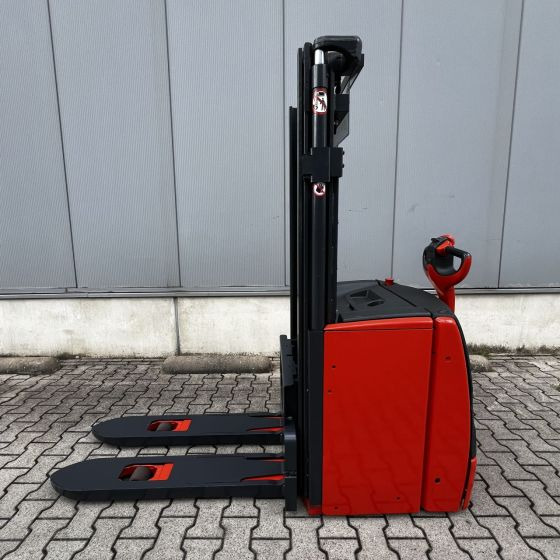 Linde L20 (1173) - معدات تكديس: صور 1 Linde L20 (1173) - معدات تكديس: صور 1