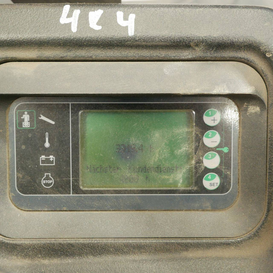 Linde P30C (1190) - جرار السحب الكهربائي: صور 4 Linde P30C (1190) - جرار السحب الكهربائي: صور 4