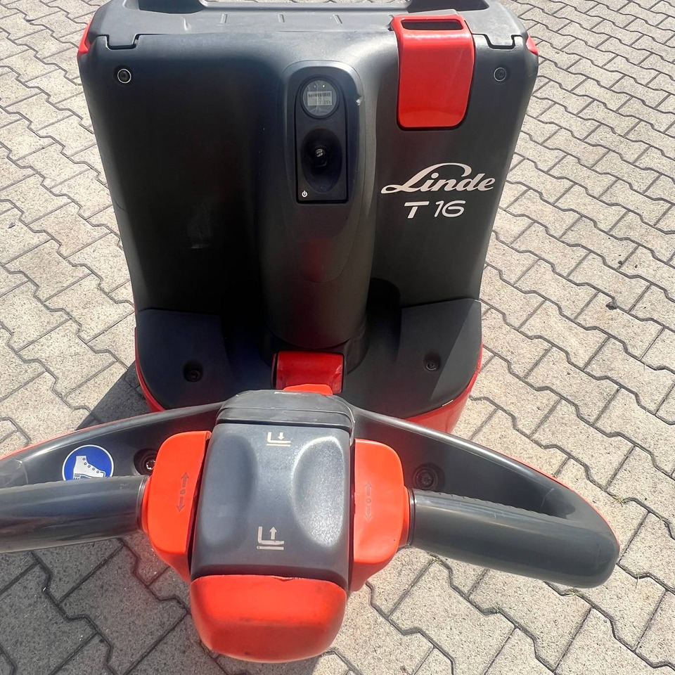 Linde T16 (1152) - معدات الرفع منخفض المستوى: صور 3 Linde T16 (1152) - معدات الرفع منخفض المستوى: صور 3