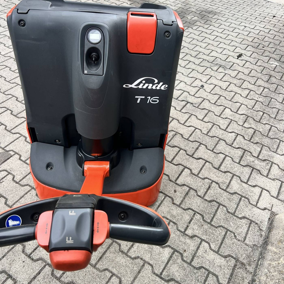 Linde T16 (1152) - معدات الرفع منخفض المستوى: صور 5 Linde T16 (1152) - معدات الرفع منخفض المستوى: صور 5