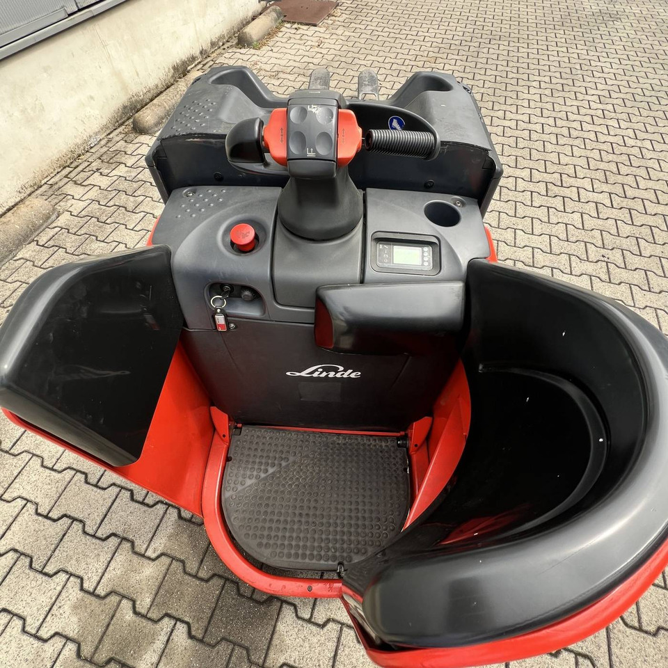 Linde T20SP (131) - معدات الرفع منخفض المستوى: صور 4 Linde T20SP (131) - معدات الرفع منخفض المستوى: صور 4