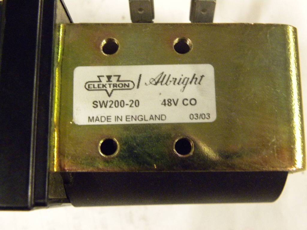 Magnetic switch contactor FM 20I - النظام الكهربائي - معدات المناولة: صور 2 Magnetic switch contactor FM 20I - النظام الكهربائي - معدات المناولة: صور 2