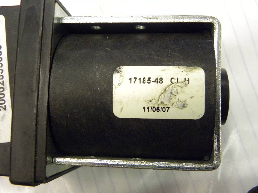 Magnetic switch for Caterpillar NR16N - النظام الكهربائي - معدات المناولة: صور 3 Magnetic switch for Caterpillar NR16N - النظام الكهربائي - معدات المناولة: صور 3