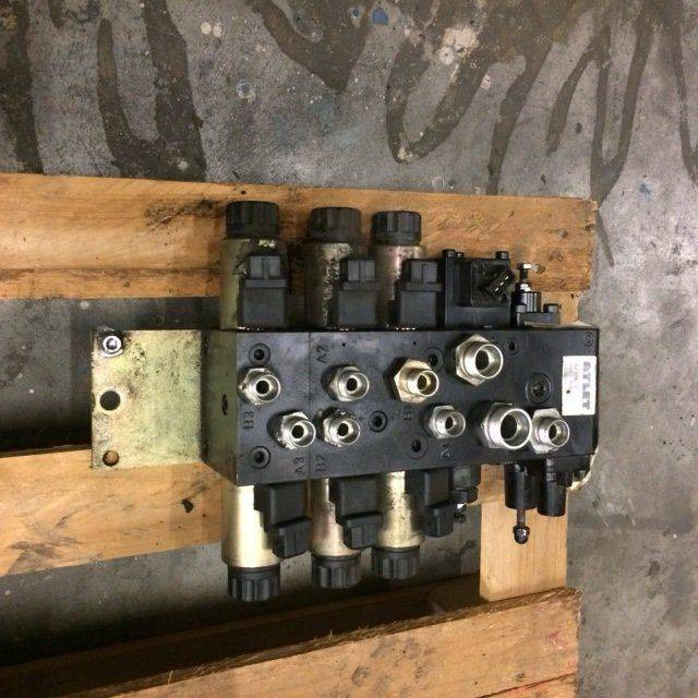 Proportional valve for Atlet - صمامات هيدروليكية - معدات المناولة: صور 4 Proportional valve for Atlet - صمامات هيدروليكية - معدات المناولة: صور 4