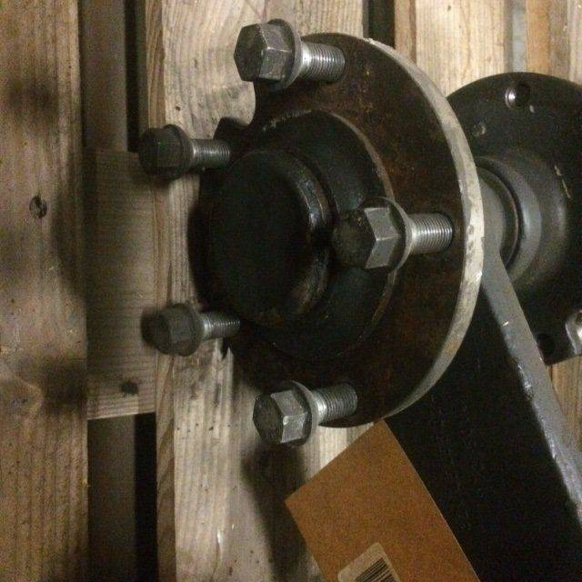 Rear axle for Linde - المحور و قطع الغيار - معدات المناولة: صور 4 Rear axle for Linde - المحور و قطع الغيار - معدات المناولة: صور 4