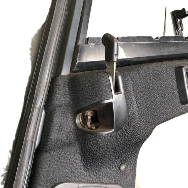 Right Door for Linde 394 - باب و قطع الغيار - معدات المناولة: صور 4 Right Door for Linde 394 - باب و قطع الغيار - معدات المناولة: صور 4