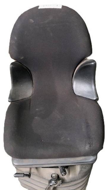 Seat for Linde Reachtruck - مقاعد السيارات - معدات المناولة: صور 2 Seat for Linde Reachtruck - مقاعد السيارات - معدات المناولة: صور 2