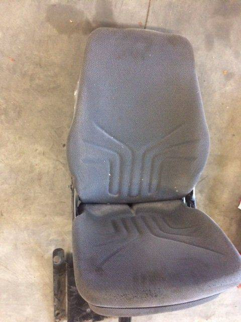 Seat for STILL M15-4, and Linde K15-4 - مقاعد السيارات - معدات المناولة: صور 2 Seat for STILL M15-4, and Linde K15-4 - مقاعد السيارات - معدات المناولة: صور 2