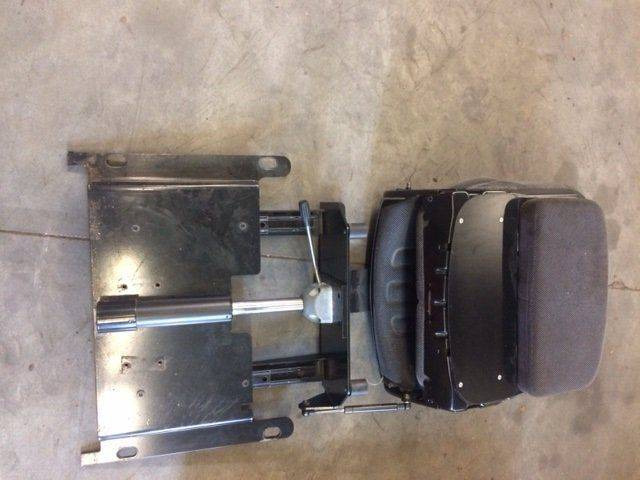 Seat for STILL M15-4, and Linde K15-4 - مقاعد السيارات - معدات المناولة: صور 3 Seat for STILL M15-4, and Linde K15-4 - مقاعد السيارات - معدات المناولة: صور 3
