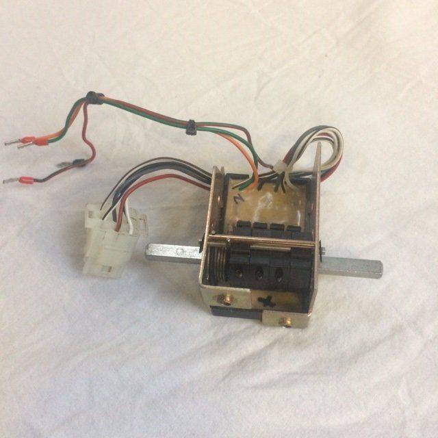 Sensor, Driving direction switch for Caterpillar - مفتاح عمود التوجيه - معدات المناولة: صور 2 Sensor, Driving direction switch for Caterpillar - مفتاح عمود التوجيه - معدات المناولة: صور 2