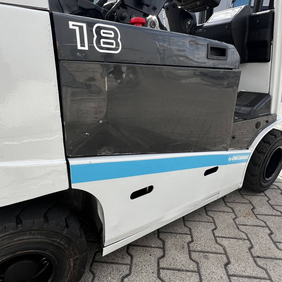 Unicarriers EF18 (JAG1N1L18Q) - رافعة شوكية كهربائية: صور 5 Unicarriers EF18 (JAG1N1L18Q) - رافعة شوكية كهربائية: صور 5