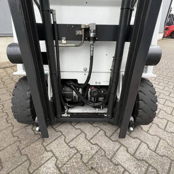 تأجير  Unicarriers ET16 (AG1N12L16Q) Unicarriers ET16 (AG1N12L16Q): صور 15