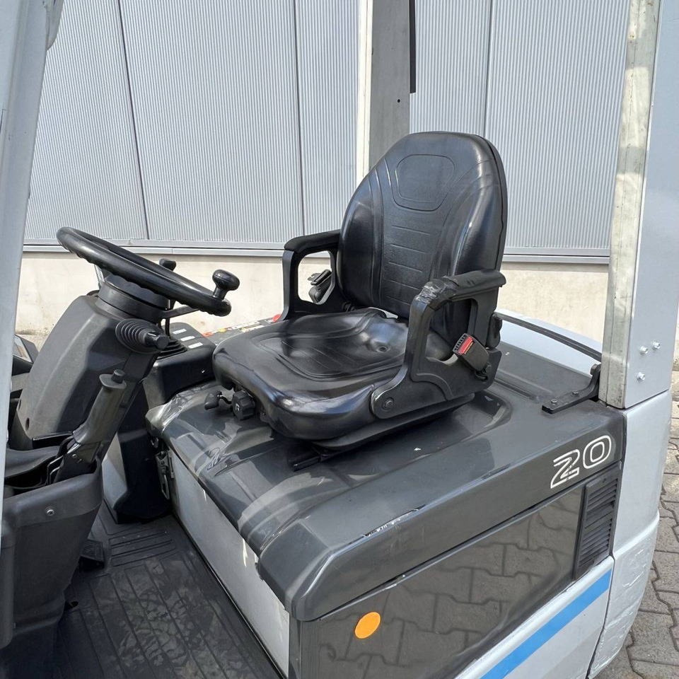 Unicarriers TX3-20L (AG1N1L20Q) - رافعة شوكية كهربائية: صور 5 Unicarriers TX3-20L (AG1N1L20Q) - رافعة شوكية كهربائية: صور 5