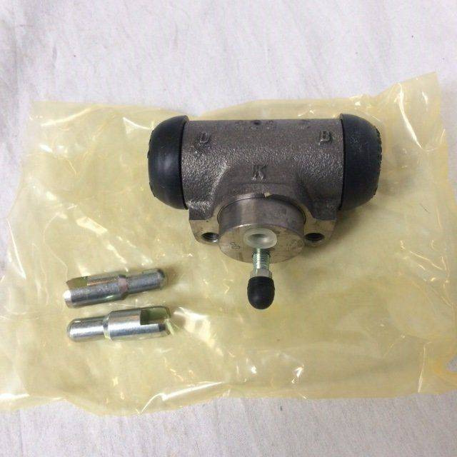 Wheel Brake Cylinder for Caterpillar / Mitsubishi - أجزاء الفرامل - معدات المناولة: صور 1 Wheel Brake Cylinder for Caterpillar / Mitsubishi - أجزاء الفرامل - معدات المناولة: صور 1