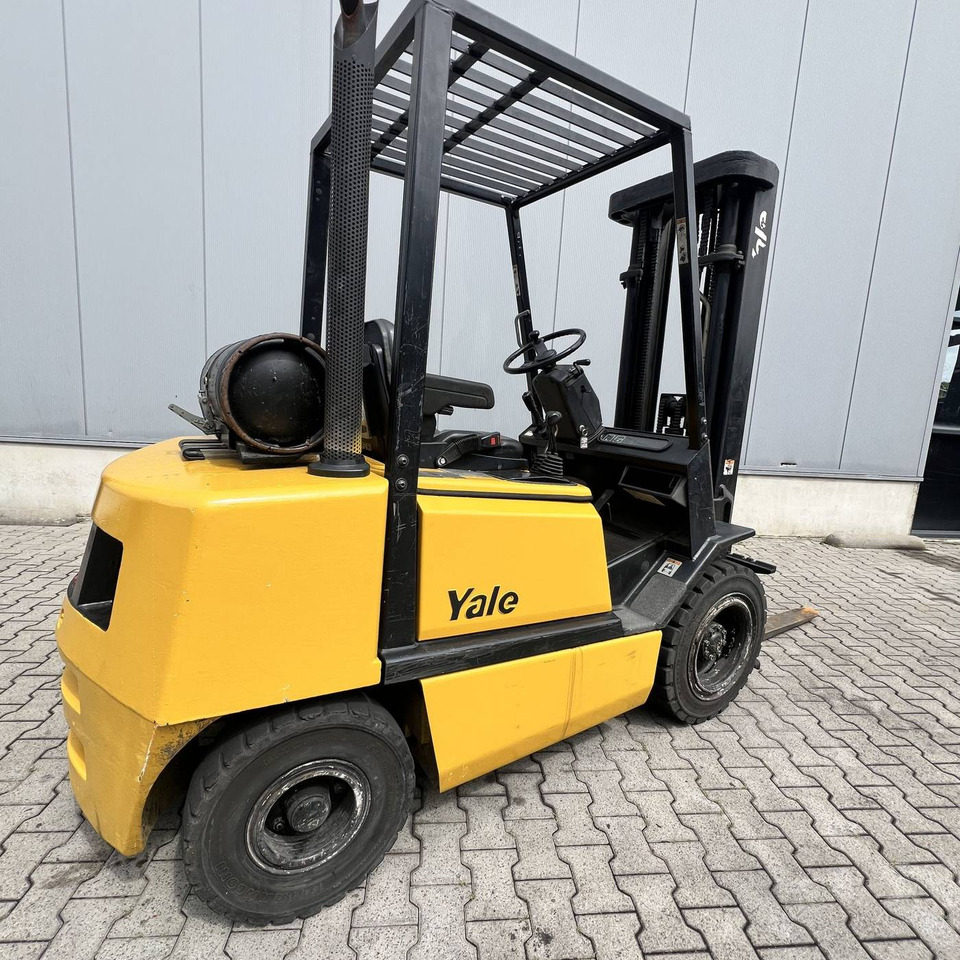 Yale GLP30TF - رافعة شوكية تعمل بالغاز: صور 2 Yale GLP30TF - رافعة شوكية تعمل بالغاز: صور 2