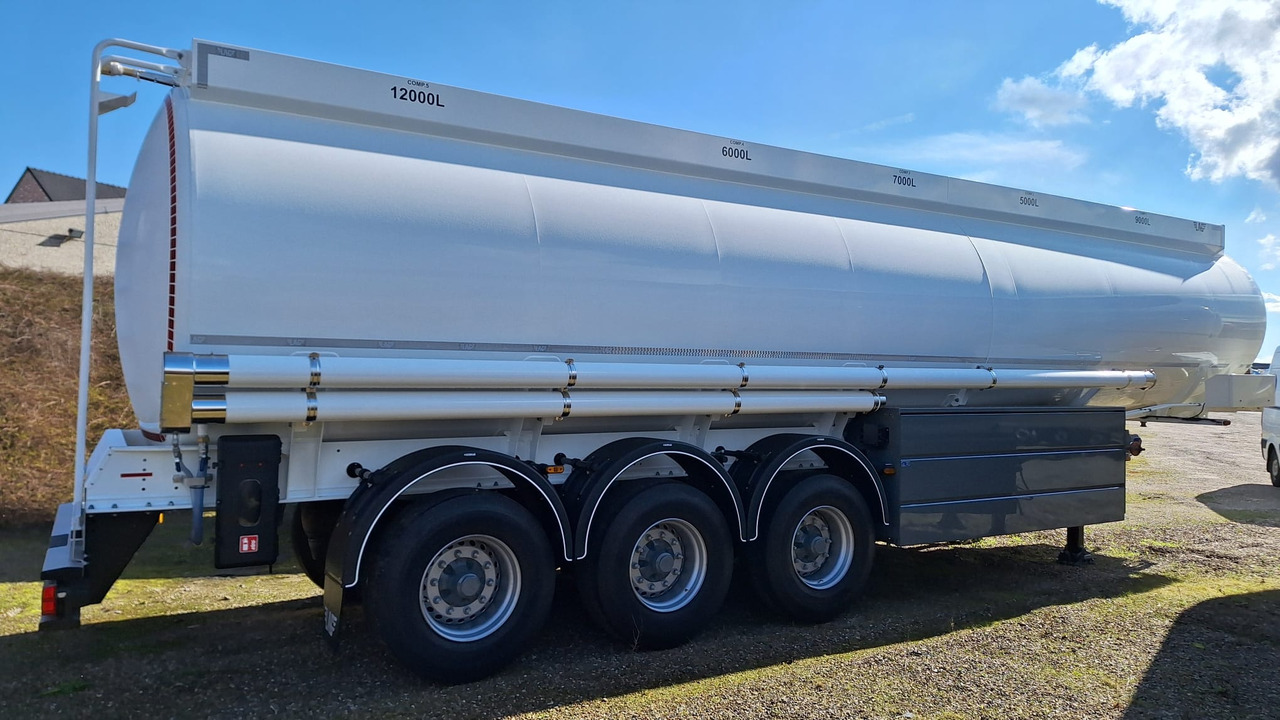 LAG - نصف مقطورة صهريج: صور 5 LAG - نصف مقطورة صهريج: صور 5