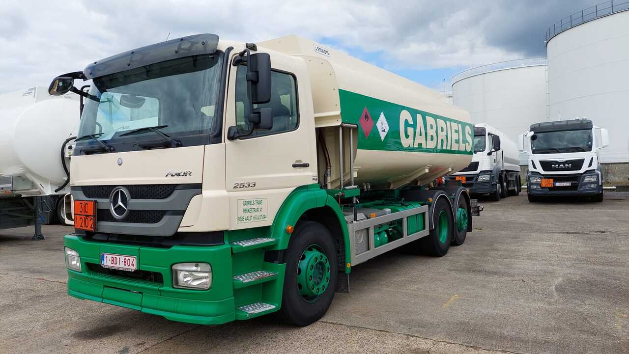 MERCEDES AXOR - شاحنة صهريج: صور 1 MERCEDES AXOR - شاحنة صهريج: صور 1