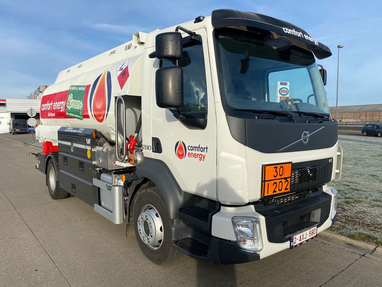 شاحنة صهريج VOLVO FL: صور 8
