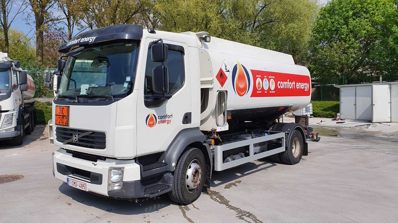 VOLVO FL - شاحنة صهريج: صور 1 VOLVO FL - شاحنة صهريج: صور 1