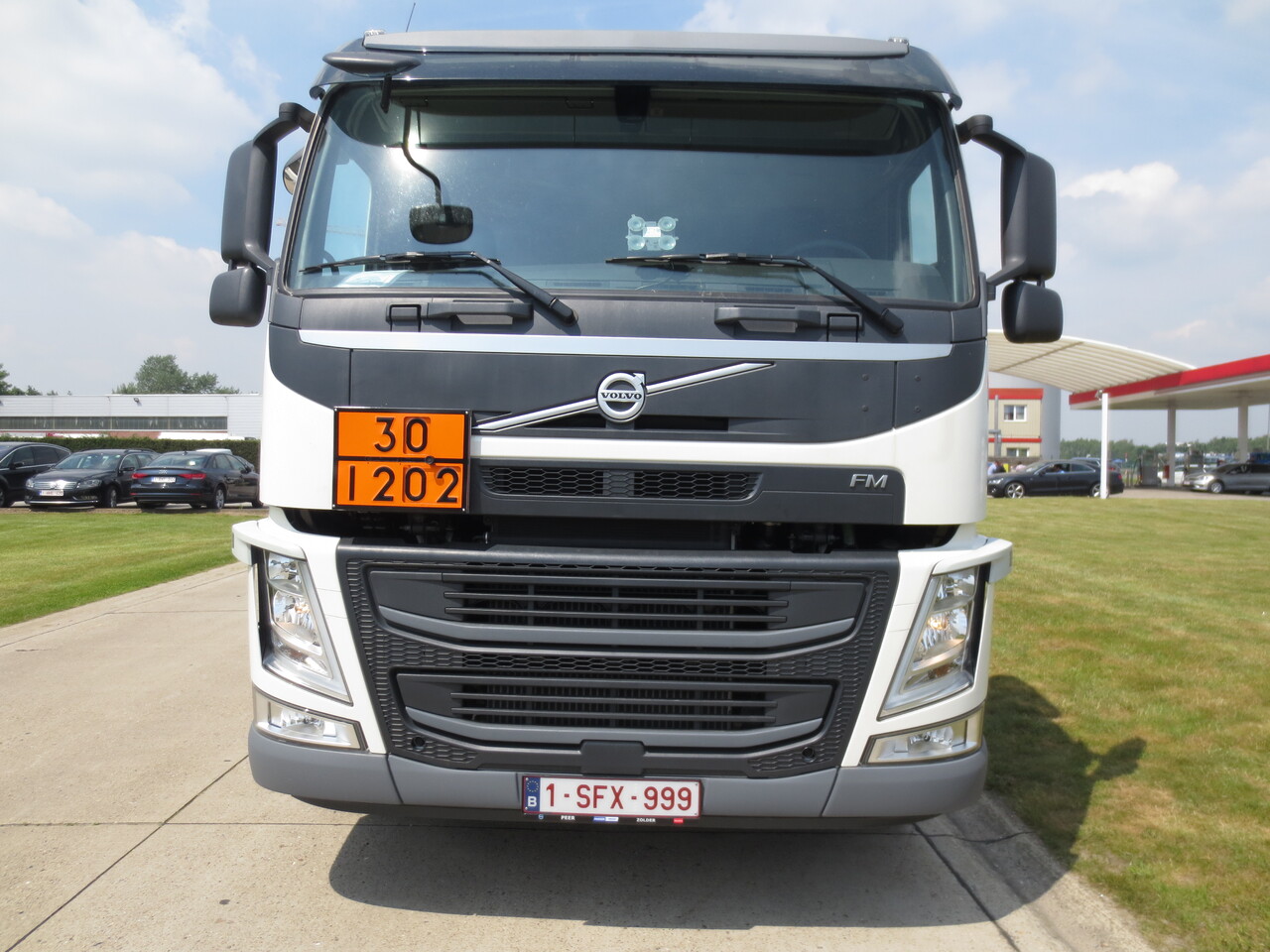 VOLVO FM - شاحنة صهريج: صور 3 VOLVO FM - شاحنة صهريج: صور 3