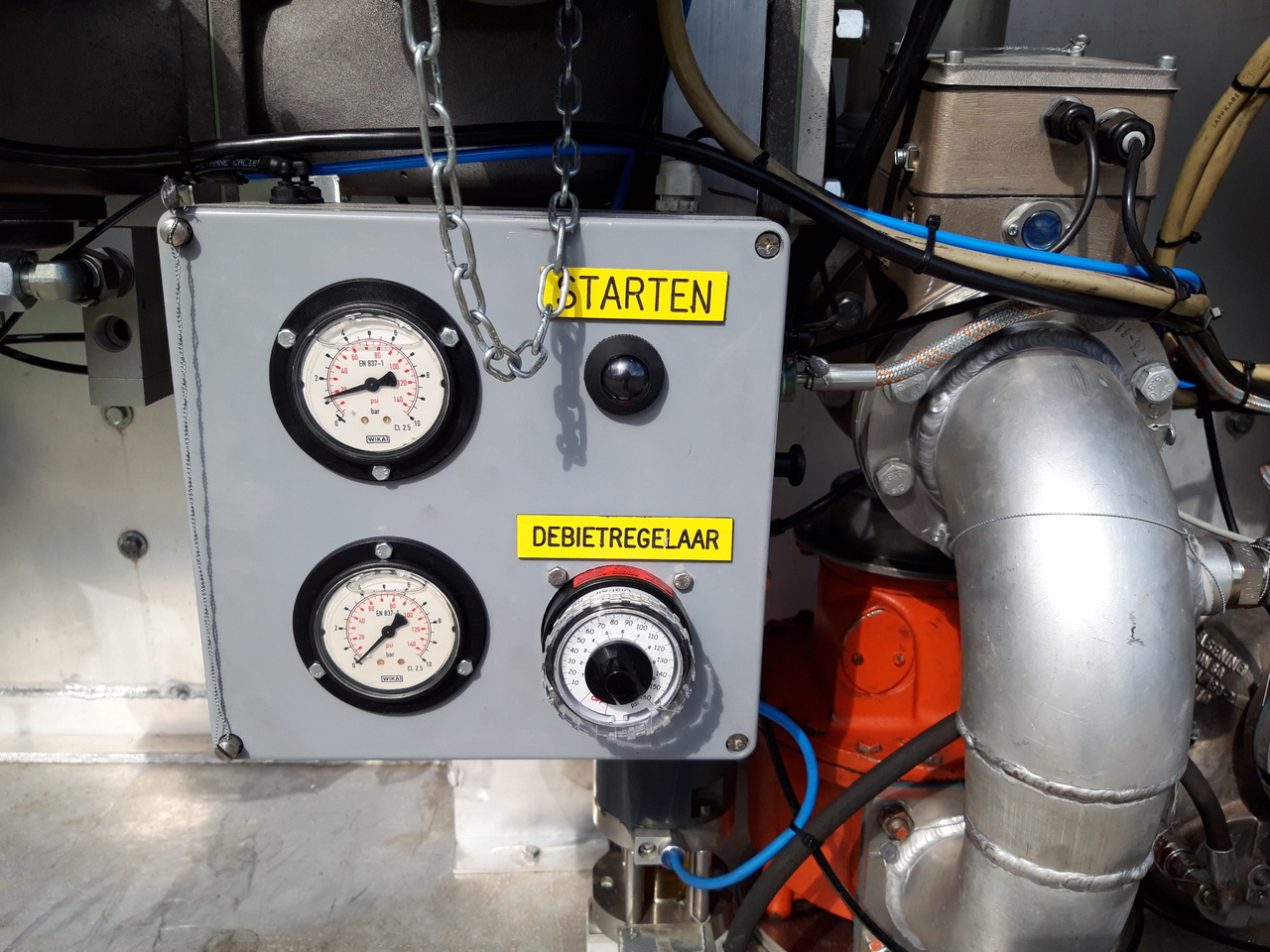 VOLVO FM - شاحنة صهريج: صور 5 VOLVO FM - شاحنة صهريج: صور 5