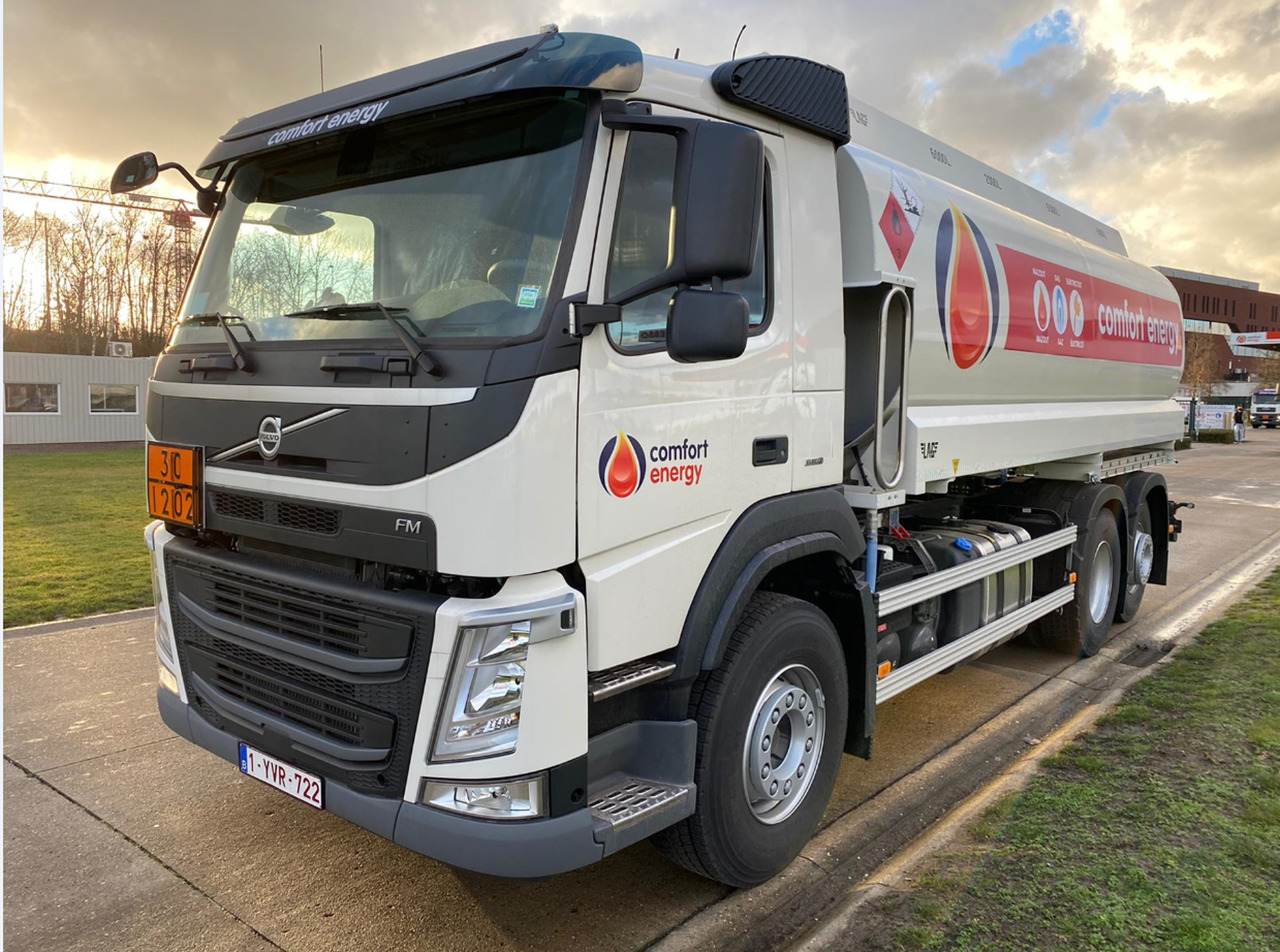 VOLVO FM - شاحنة صهريج: صور 1 VOLVO FM - شاحنة صهريج: صور 1