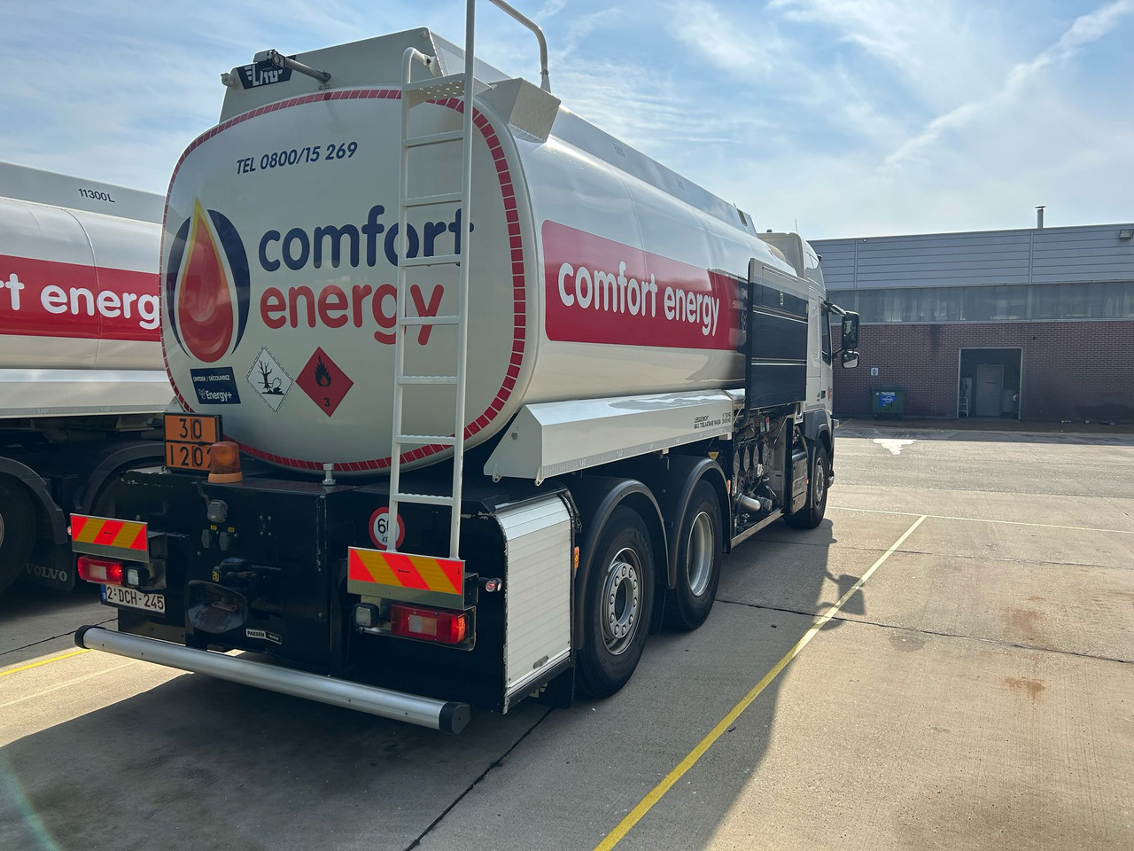 VOLVO FM - شاحنة صهريج: صور 4 VOLVO FM - شاحنة صهريج: صور 4