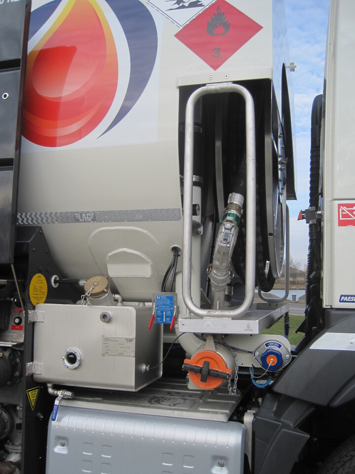 VOLVO FM - شاحنة صهريج: صور 2 VOLVO FM - شاحنة صهريج: صور 2