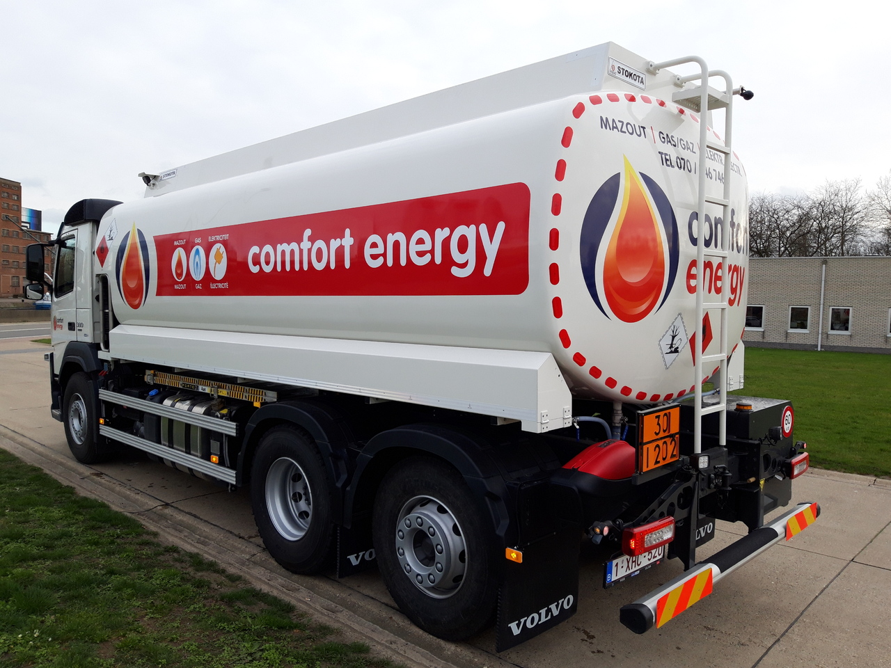 شاحنة صهريج VOLVO FM: صور 15 شاحنة صهريج VOLVO FM: صور 15