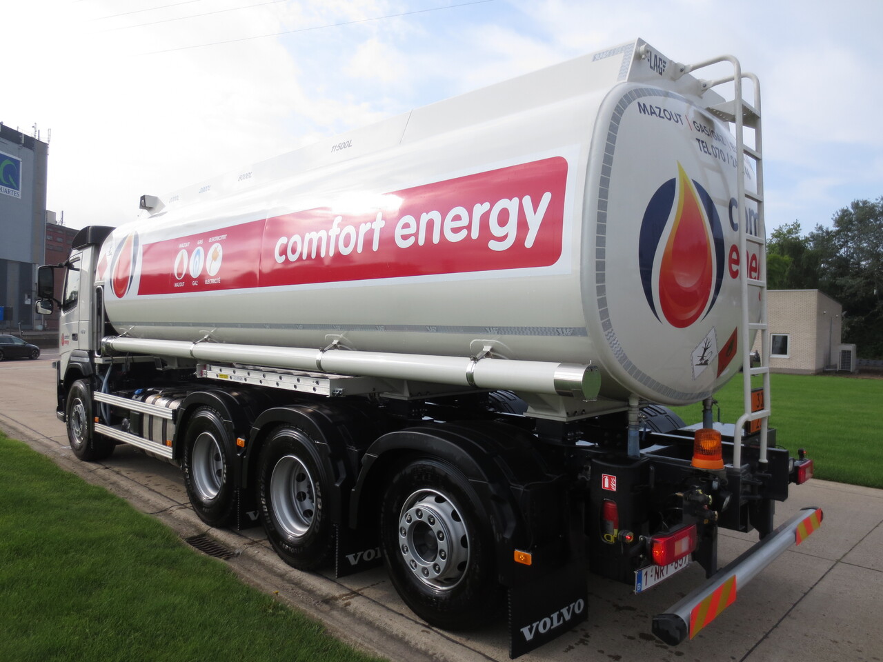 Volvo FM - شاحنة صهريج: صور 5 Volvo FM - شاحنة صهريج: صور 5