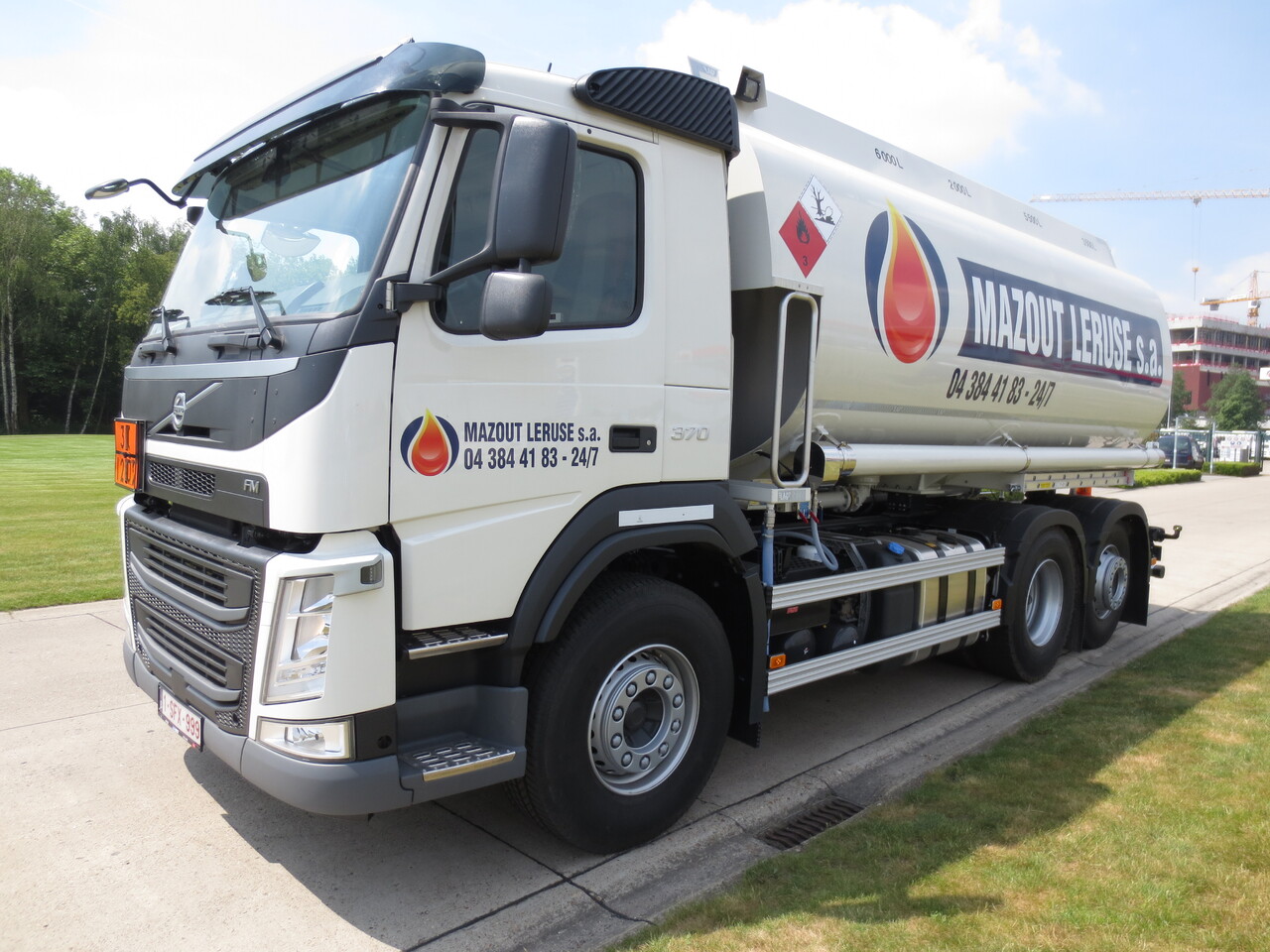 Volvo FM - شاحنة صهريج: صور 1 Volvo FM - شاحنة صهريج: صور 1